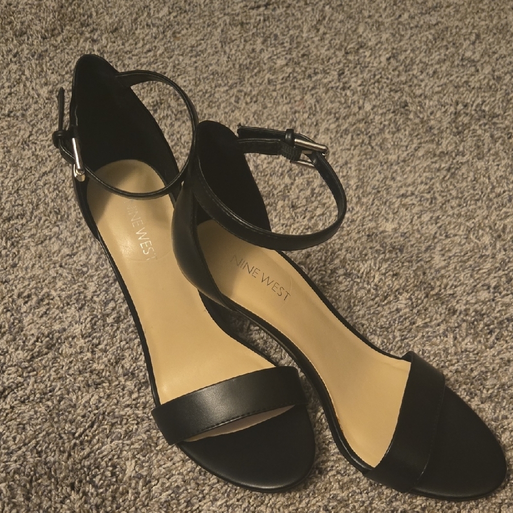 Nine West Black Heeled Sandals